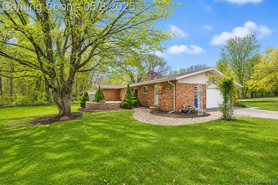 7584 Brookview, Brighton, MI 48116 - #2