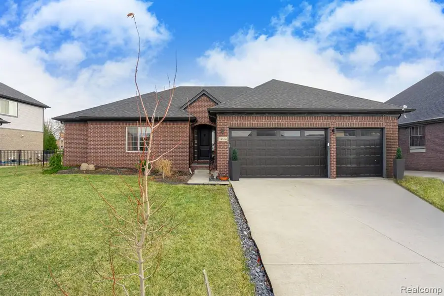 14664 Hannebauer, Sterling Heights, MI 48313 - #2