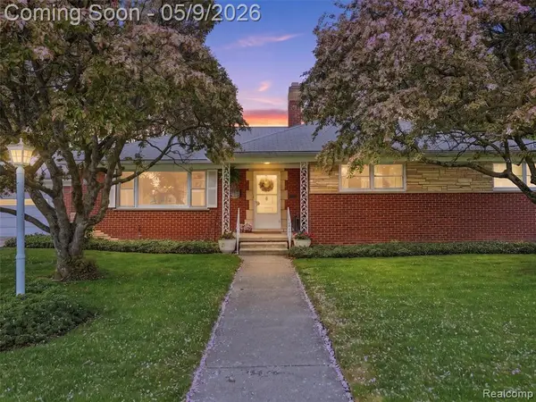 20600 Elizabeth, Saint Clair Shores, MI 48080