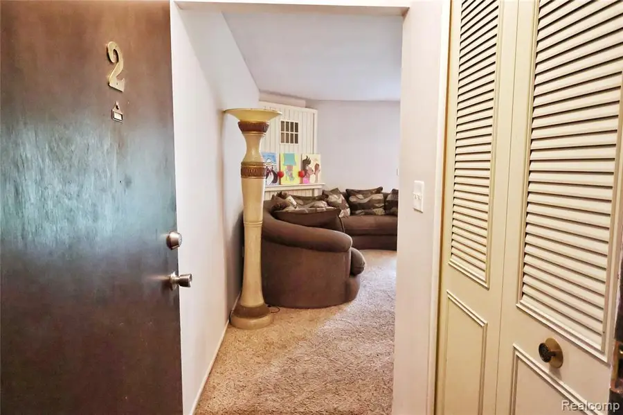 7600 Woodview #2, Westland, MI 48185 - #2