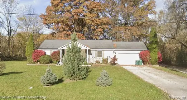 9468 Tobine, Romulus, MI 48174