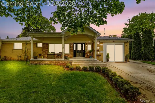 7271 Lucerne, Dearborn Heights, MI 48127