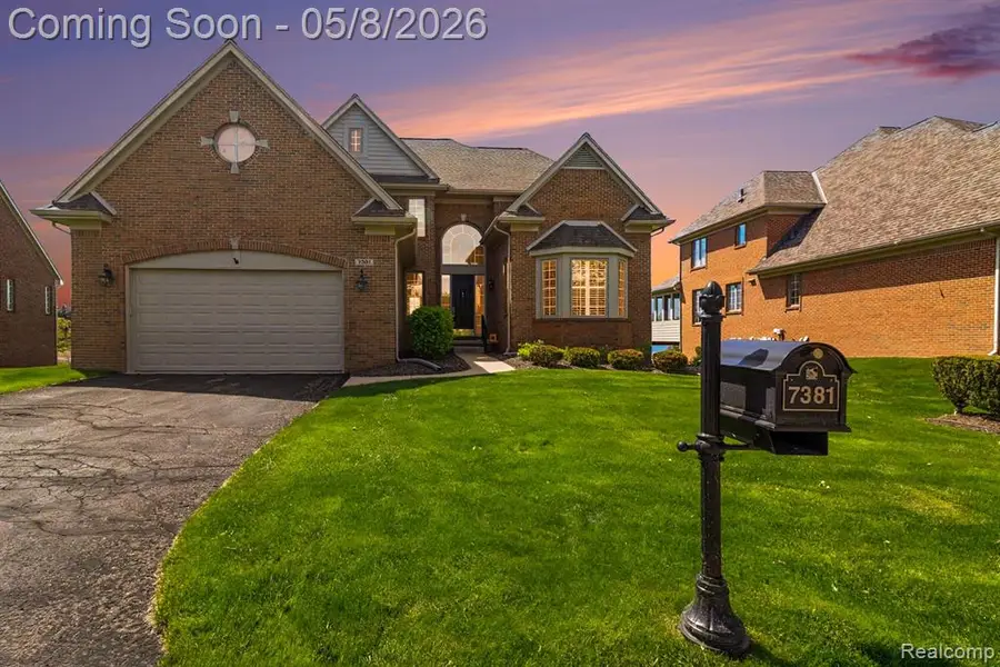 7381 Pine Vista, Brighton, MI 48116 - #2