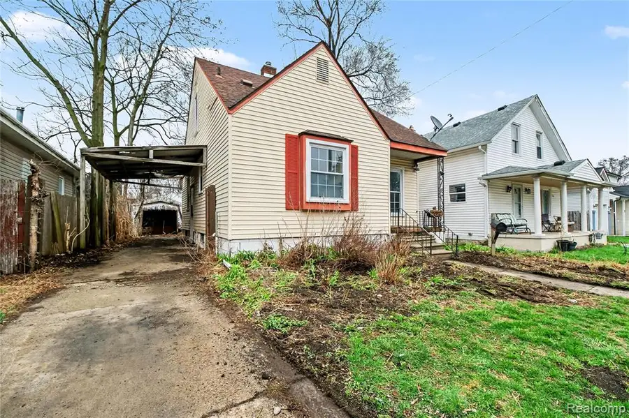 1205 E Muir, Hazel Park, MI 48030 - #2
