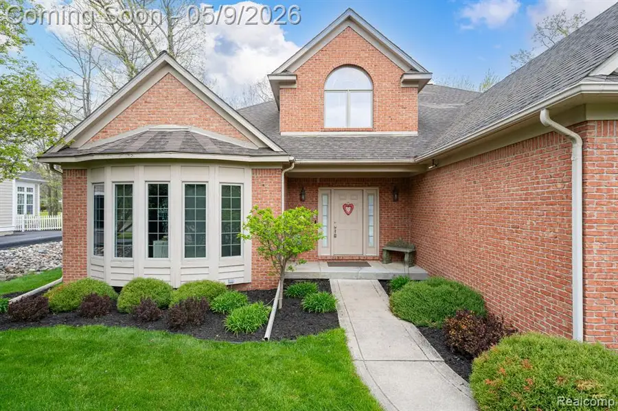 6091 Brookstone, Grand Blanc, MI 48439 - #3
