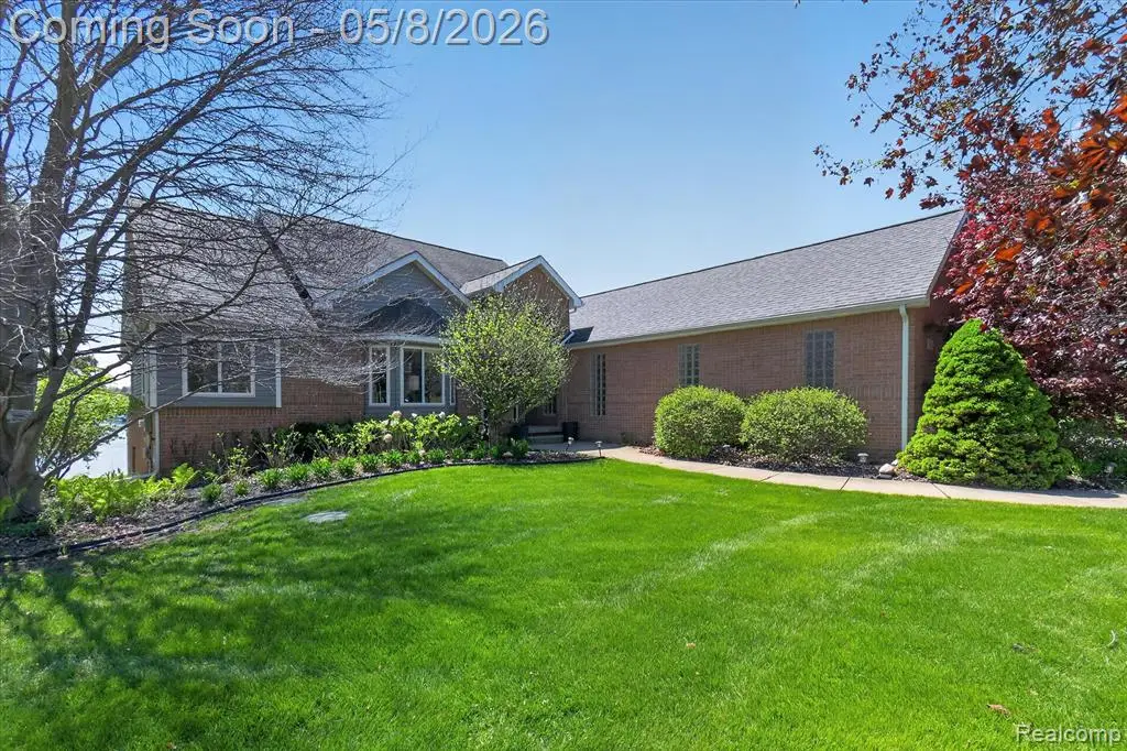8955 Sandy Ridge, White Lake, MI 48386 - #1