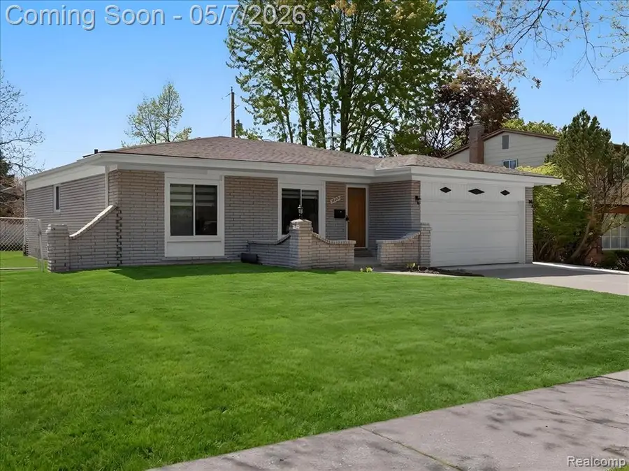 14650 Edshire, Sterling Heights, MI 48312 - #2