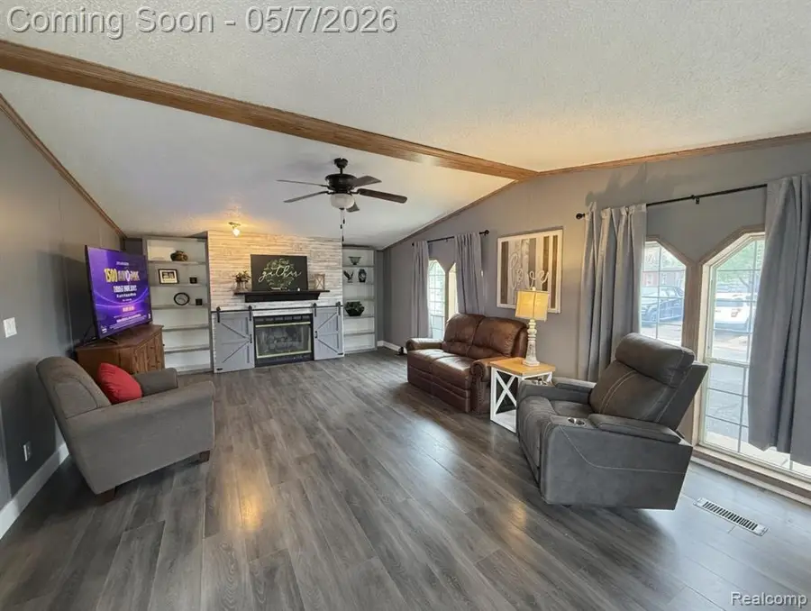 6988 Mckean Rd Lot #120, Ypsilanti, MI 48197 - #2