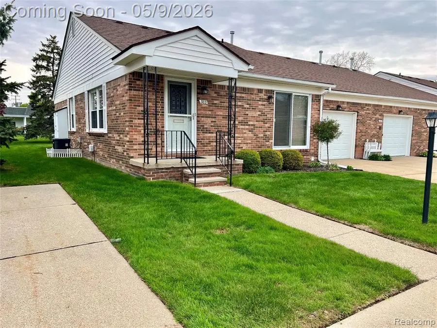 303 Doremus, Saint Clair Shores, MI 48080 - #3
