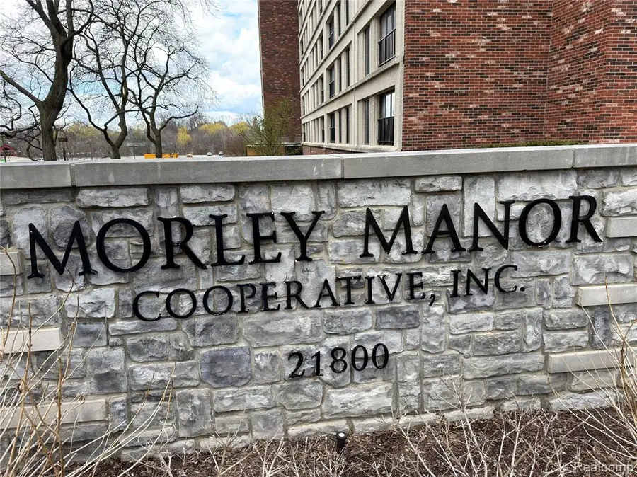 21800 Morley Ave #906, Dearborn, MI 48124 - #2