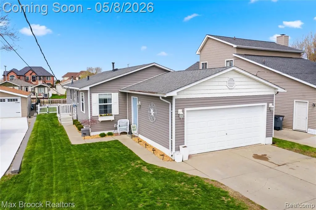 38189 Circle, Harrison Township, MI 48045 - #1