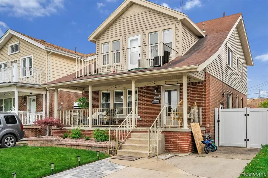 6847 Theisen, Dearborn, MI 48126 - #2