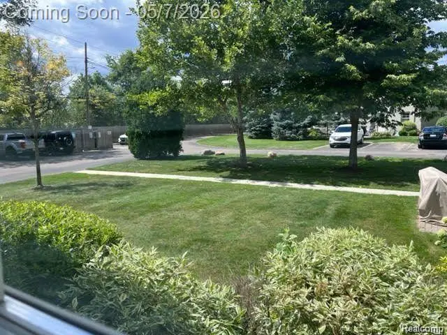 1722 Graefield #46, Birmingham, MI 48009 - #3