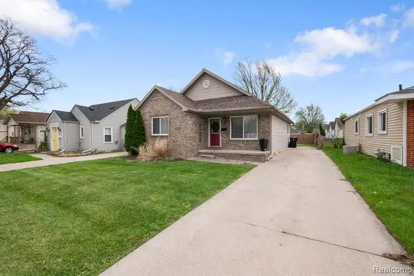 19036 Melvin, Roseville, MI 48066