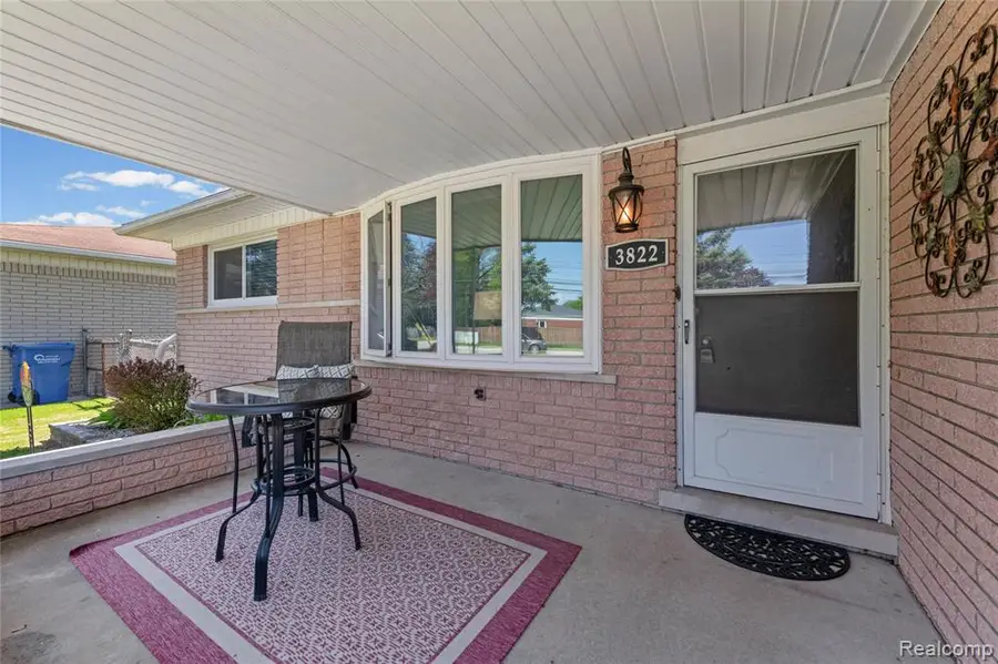 3822 Martin, Warren, MI 48092 - #3