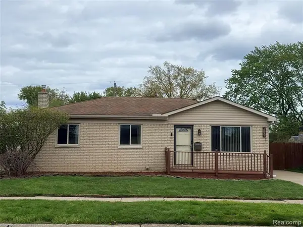 27334 Perry, Roseville, MI 48066