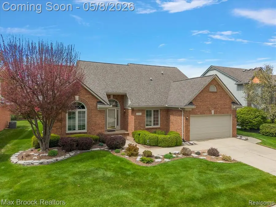 46597 Covington, Macomb, MI 48044 - #2