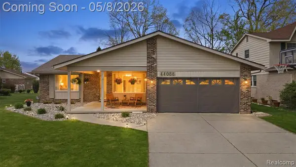 44088 Yorkshire, Canton, MI 48187