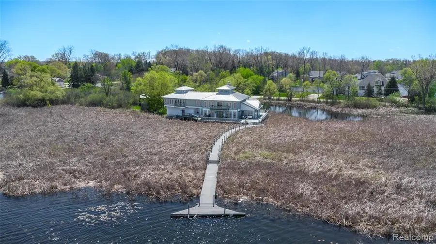 2350 Crane, Fenton, MI 48430 - #2