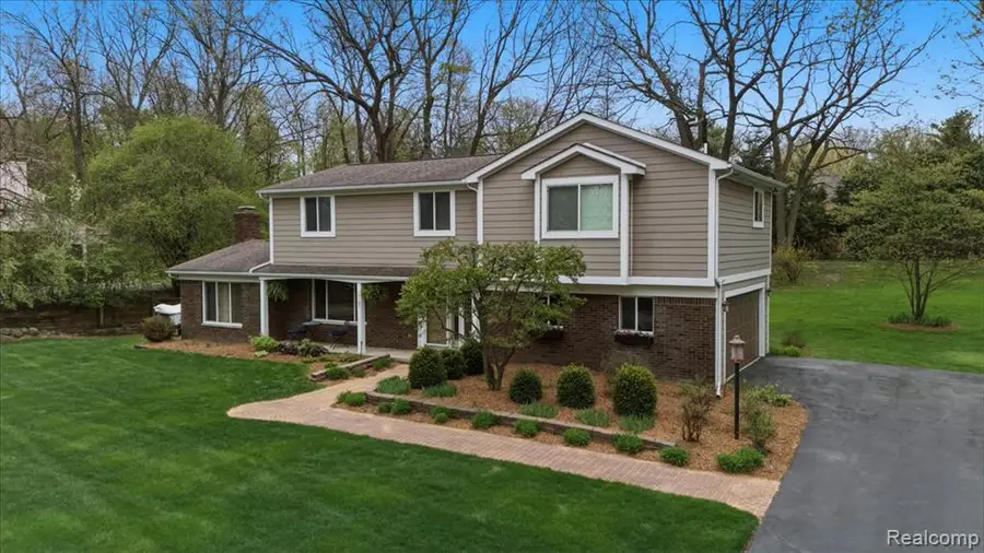 5105 Mohawk, Clarkston, MI 48348 - #3