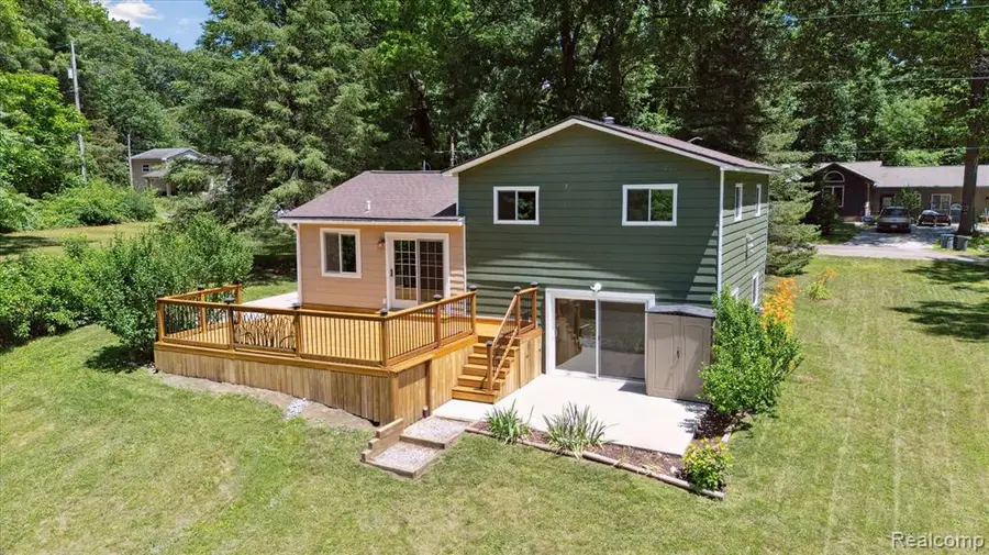 15279 Outer, Linden, MI 48451 - #2
