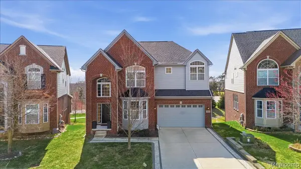 4930 E Stonegate, Lake Orion, MI 48359