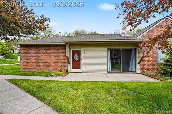418 Water Tower, Brighton, MI 48116