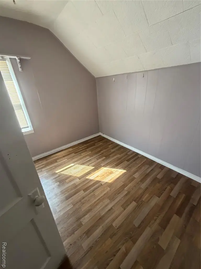 124 Le Roy, River Rouge, MI 48218 - #2
