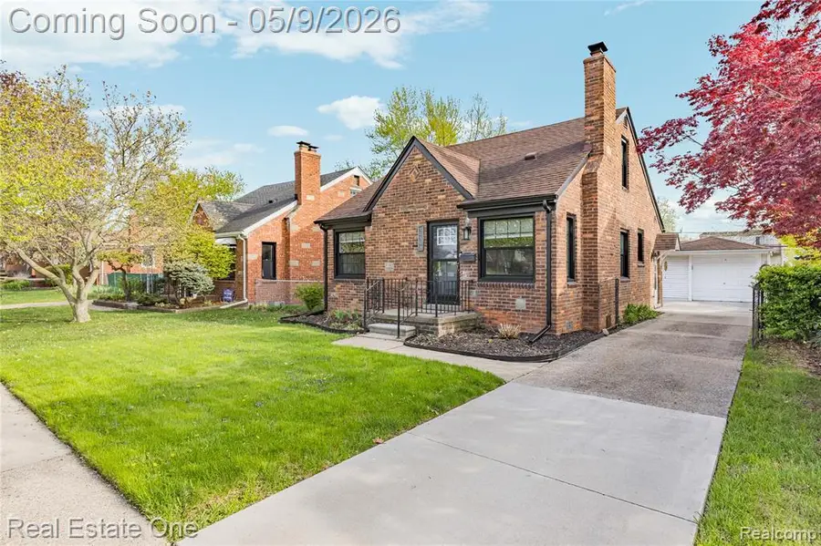 22328 Trombly, Saint Clair Shores, MI 48080 - #3
