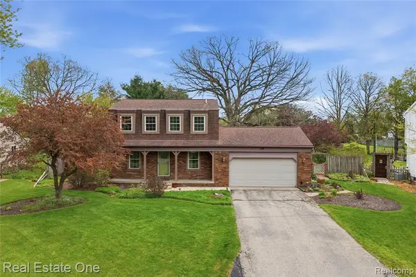 10385 Elizabeth, Pinckney, MI 48169