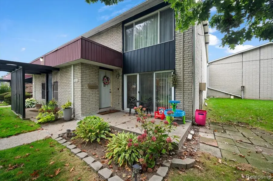 8323 Karam #4, Warren, MI 48093 - #2