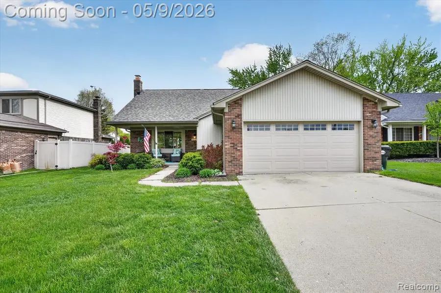 16621 Gatehouse, Woodhaven, MI 48183 - #2