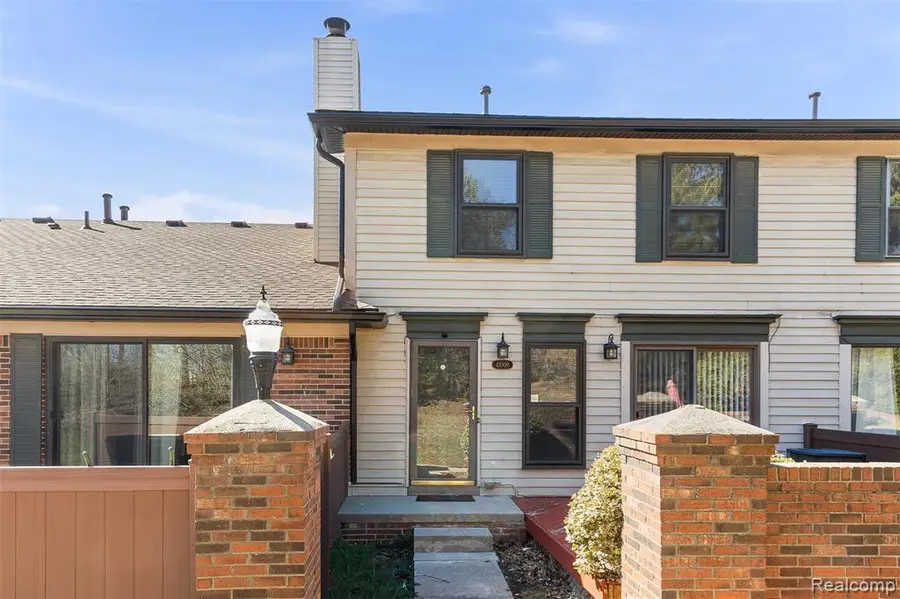 41009 Southwind, Canton, MI 48188 - #2