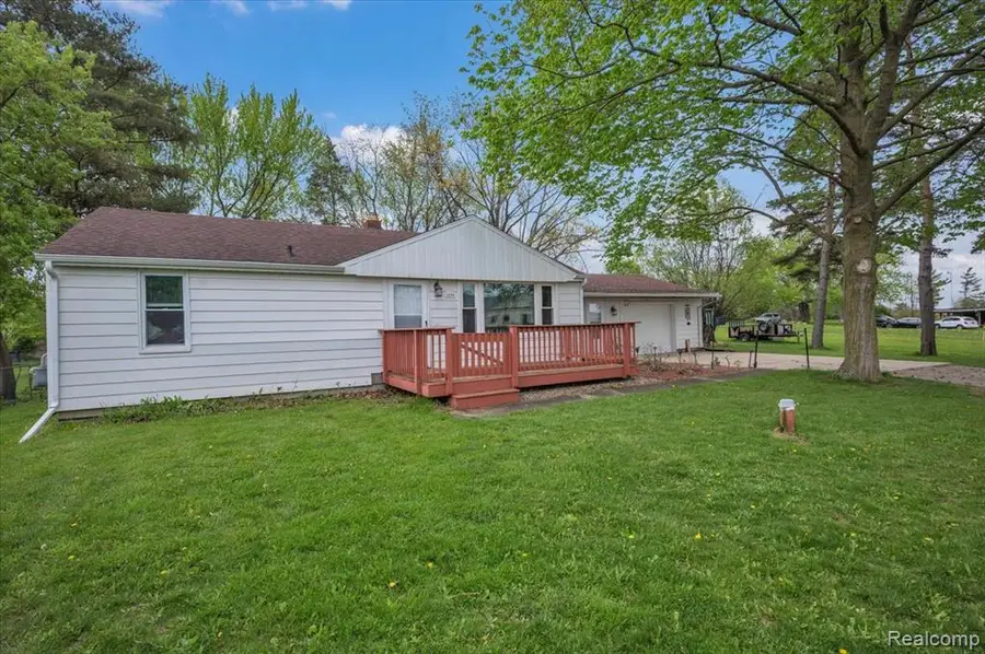 1084 E Grand Blanc, Grand Blanc, MI 48439 - #3