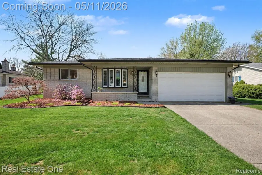 4699 Alton, Troy, MI 48085 - #2