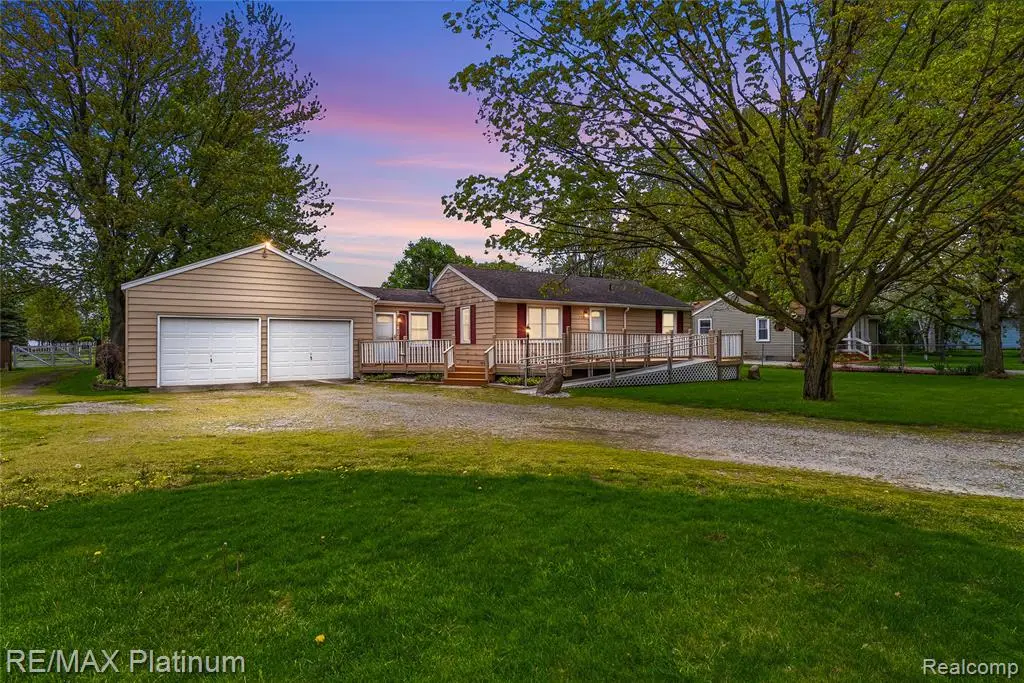 16479 S Jennings, Fenton, MI 48430 - #1