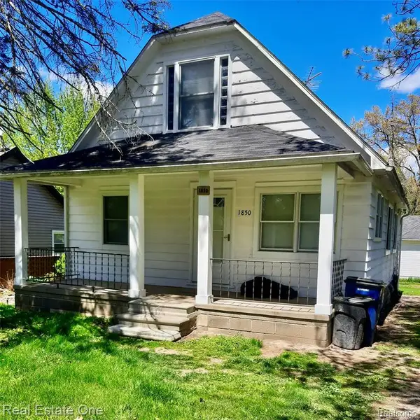 1850 + 1852 Ward, Bloomfield Hills, MI 48302