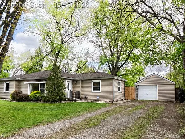 21514 Wheeler, Farmington, MI 48336