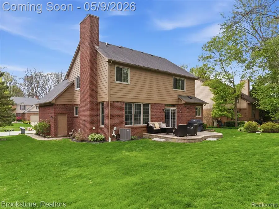 722 Lake Ridge, Rochester Hills, MI 48307 - #3