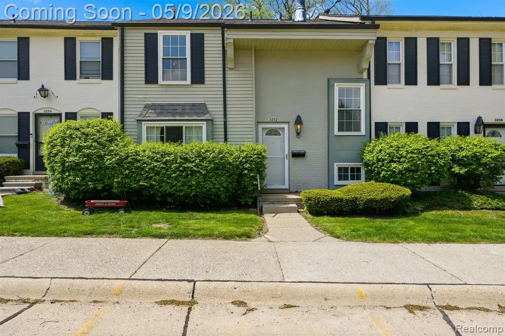 3252 Bolgos, Ann Arbor, MI 48105 - #1