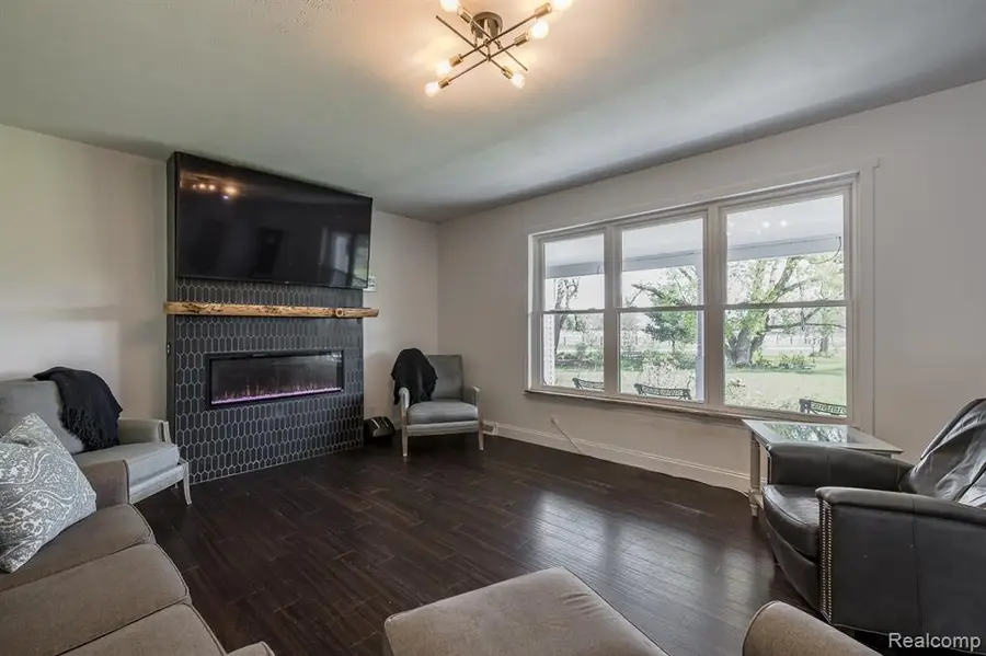1263 N Baldwin, Oxford, MI 48371 - #2