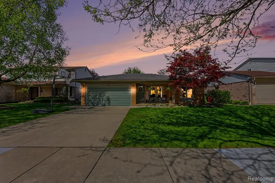 47391 Kathleen, Macomb, MI 48044 - #3