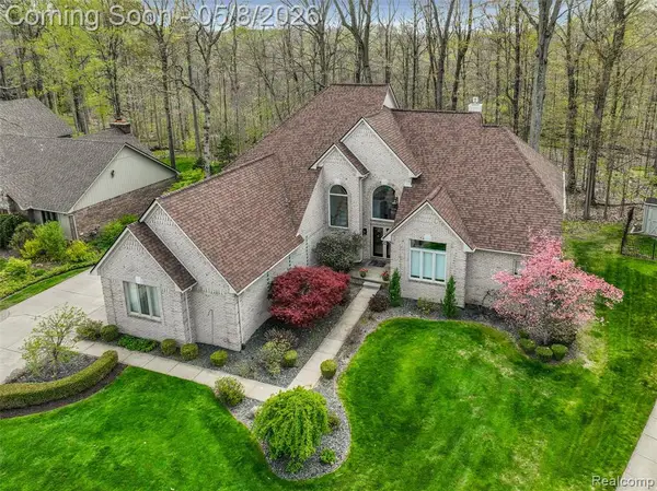 56377 Copperfield, Shelby Twp, MI 48316