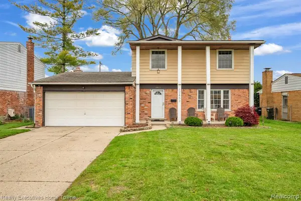 12853 Picadilly, Sterling Heights, MI 48312
