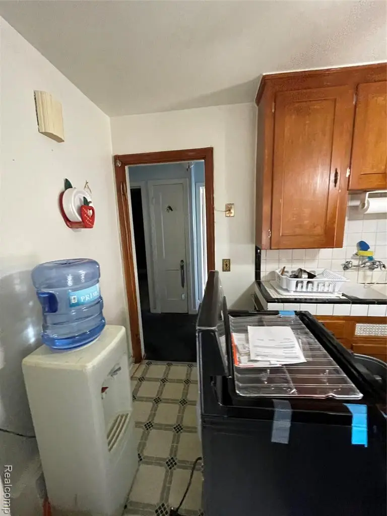 19374 Charest, Detroit, MI 48234 - #3
