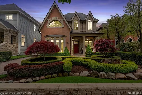 517 W Frank, Birmingham, MI 48009