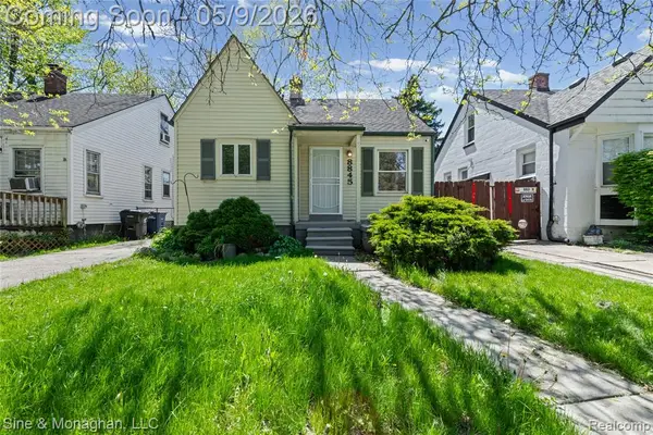 8845 Canyon, Grosse Pointe, MI 48236