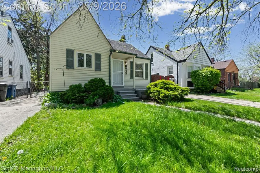 8845 Canyon, Grosse Pointe, MI 48236 - #2