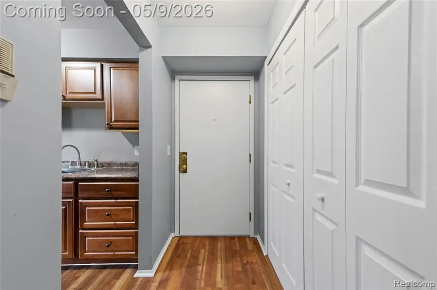 30052 W 12 Mile, Farmington, MI 48334 - #3