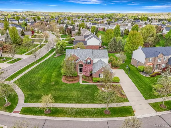 16639 Yellowstone, Northville, MI 48168